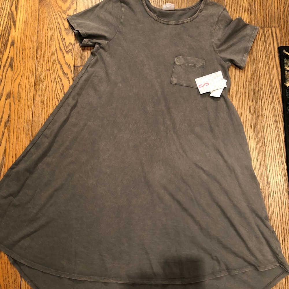 Small acid washed gray Carly dress